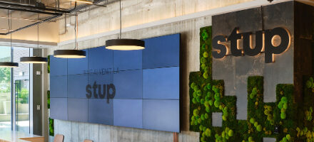 Banca Transilvania a investit 3 mil. euro în Stup, un proiect dedicat susţinerii businessurilor antre­prenoriale