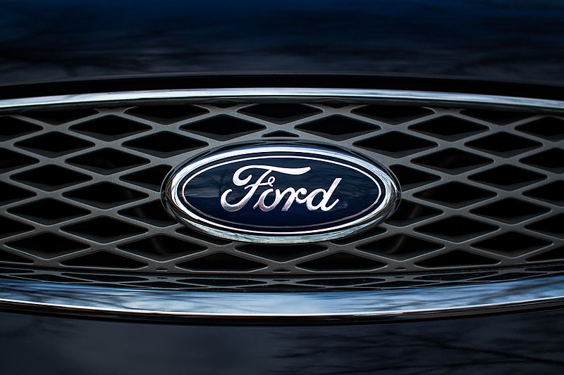 Capitalizarea de piaţă a Ford a depăşit pentru prima dată 100 de miliarde de dolari