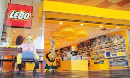 Profitul Lego s-a dublat după ce consumatorii s-au orientat către jucării în timpul restricţiilor