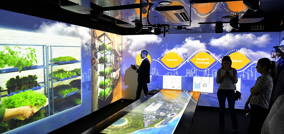 SAP aduce la București „40 de tone” de inovații tehnologice