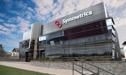 Symmetrica anunță finalizarea unei investiții de 10 milioane de euro pentru retehnologizarea fabricii din Suceava