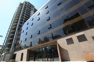 Suprafaţa spaţiilor noi pentru birouri livrată în Bucureşti va depăși în acest an 400.000 mp