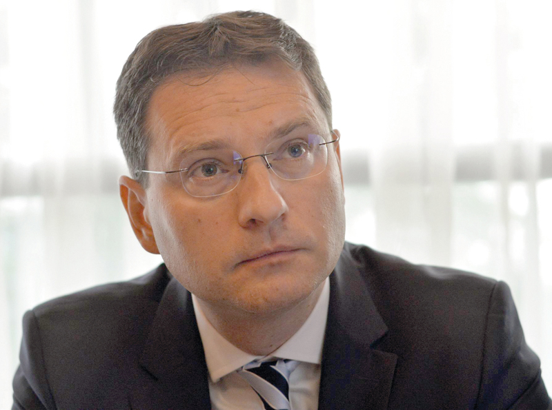 Comisia Europeană critică sistemul de plată defalcată a TVA din România