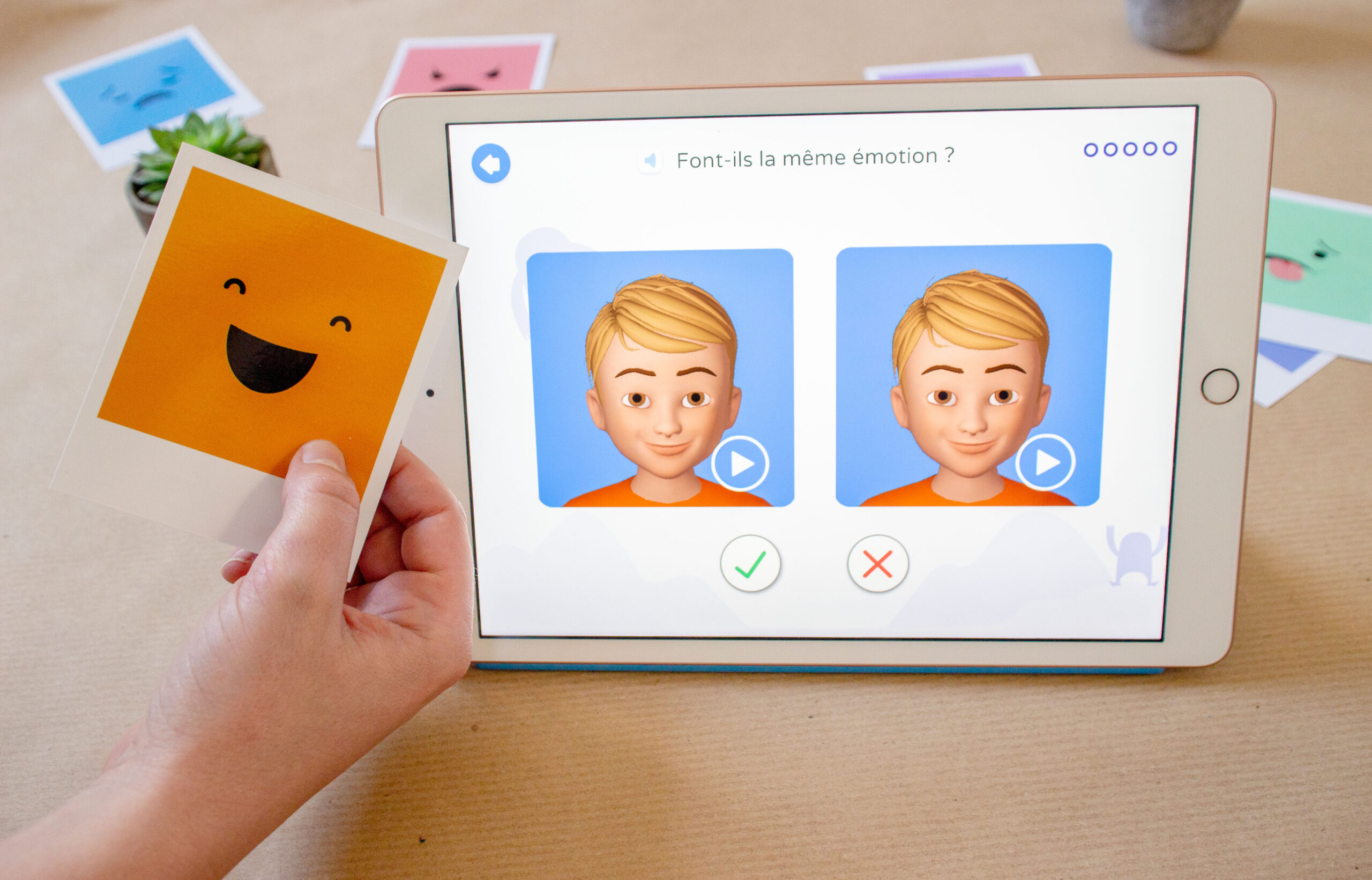 Prima aplicație care generează avataruri 3D capabile să exprime diferite emoții în context social