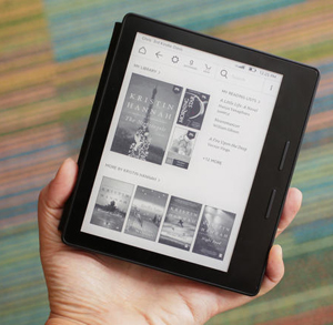Amazon a lansat un nou model de Kindle la prețul de 290 de dolari