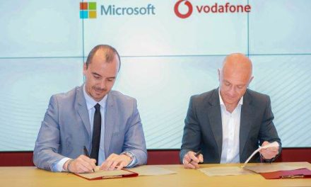 Vodafone şi Microsoft – parteneriat pentru a accelera digitalizarea sectoarelor public şi privat din România