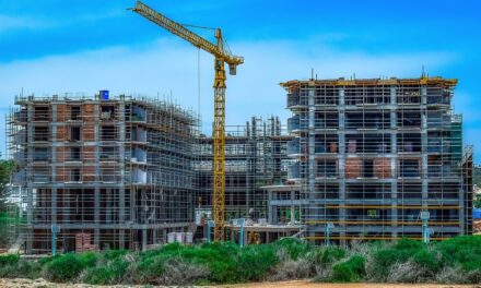 Taxa pentru autorizația de construire – aspecte neclare pentru proprietarii de imobile noi
